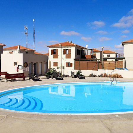 Casa Silencio, Villa With Terrace, Garden And Large Pool Area Коральео Экстерьер фото